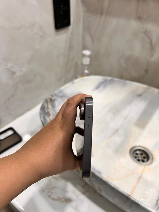 В продаже Самсунг а56