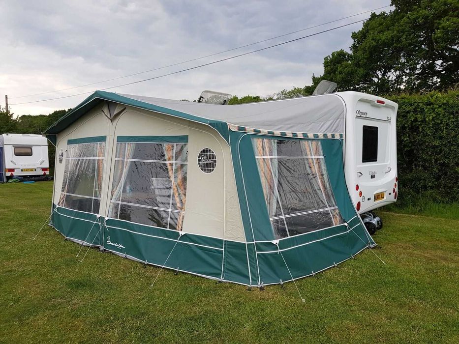 Продавам няколко форселта за каравана, кемпер и бус.