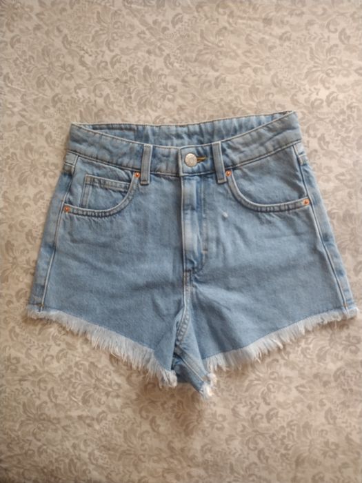 Къси дънкови панталонки Review