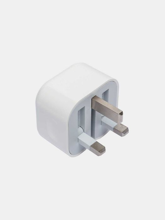 iPhone uchun 20W tezkor quvvatlagich / Zaryadka USB-C (Yangi). 3 PIN
