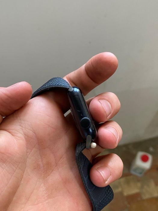 Продам Watch se2 40mm