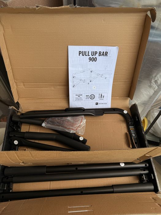 Лост за набиране на стена Domyos Pull Up Bar 900 - нов