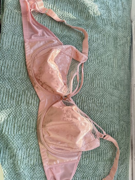 Бюстгалтер больших размеров