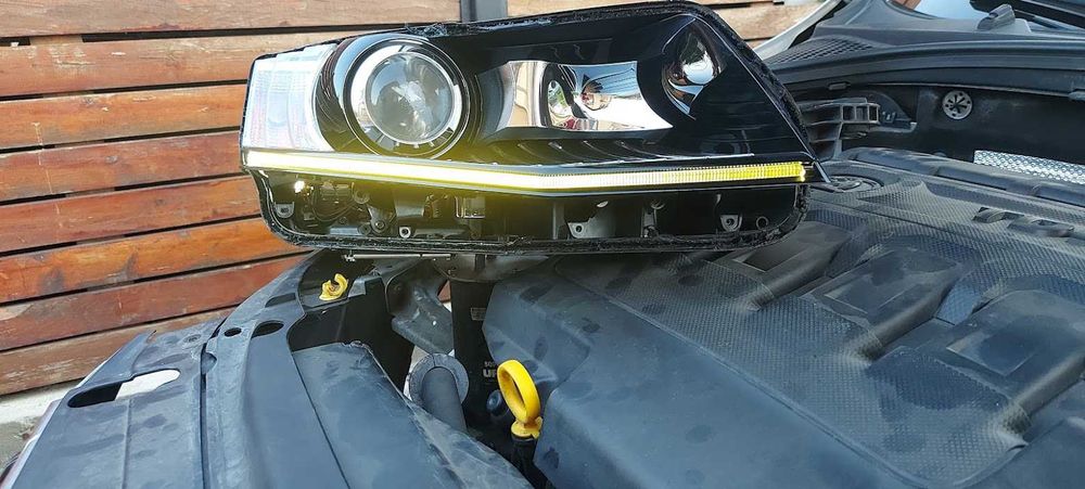 Schimb/reparatie DRL SKODA OCTAVIA 3