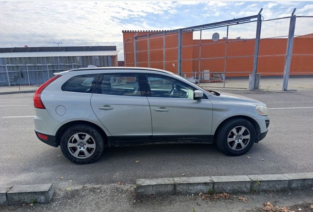 Volvo XC60 2.0 diesel an 2011