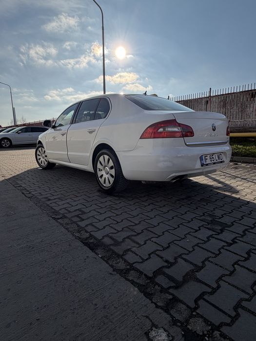 Vand Skoda Superb2