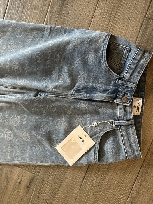 Дънки C.H.A.N.E.L