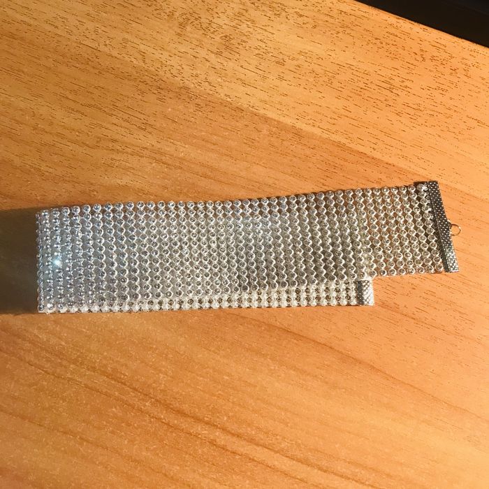 Широкий чокер со стразами