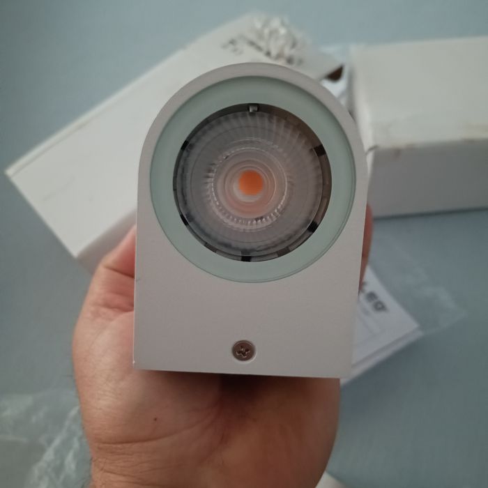 Lampă de perete Isoled