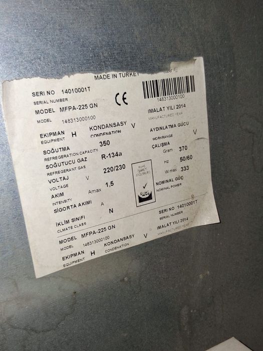 Masa rece 4 usi cu plinta, 225 cm