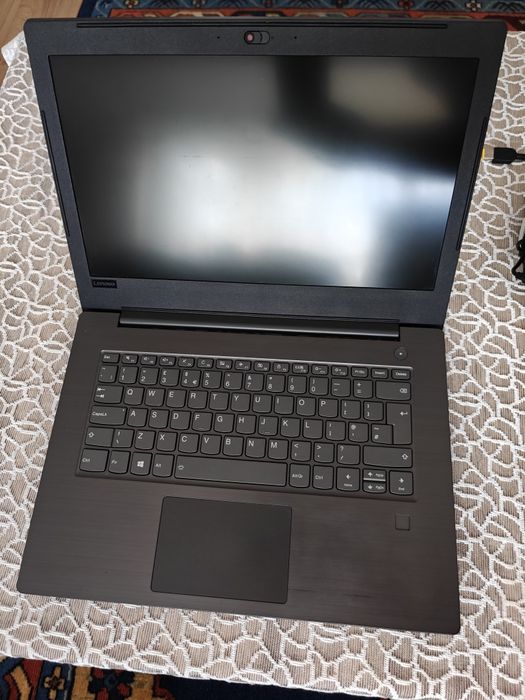 Vand laptop Lenovo V330-14IKB