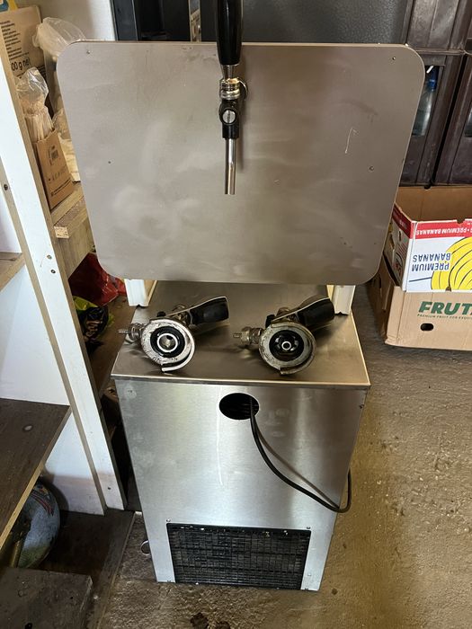 Dozator bere cu accesorii