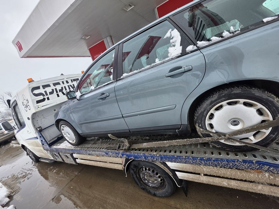 Врати за Volvo V50 2005 година