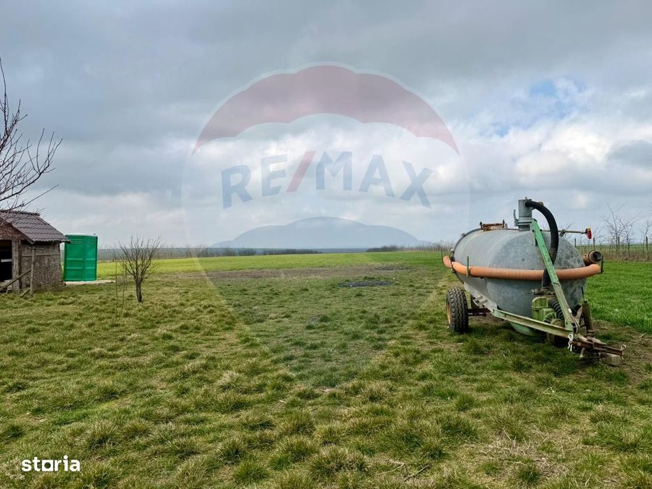 Teren extravilan Săcele ideal pentru silozuri, fermă sau investiție