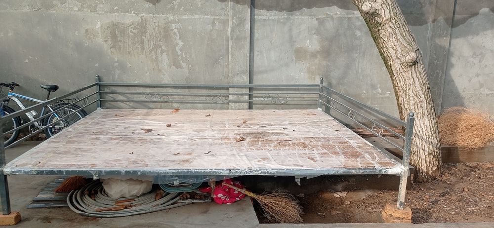 Тапчан сотилади холати йэнги  ишлатилмаган