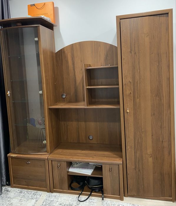 Продается 3 шкафа