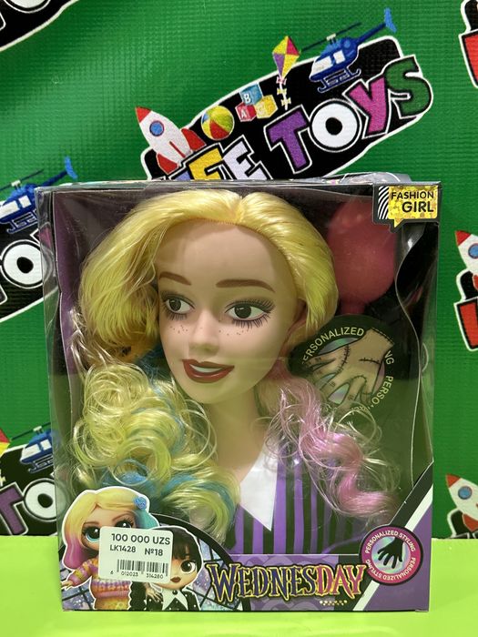 Wednesday Голова Манекен