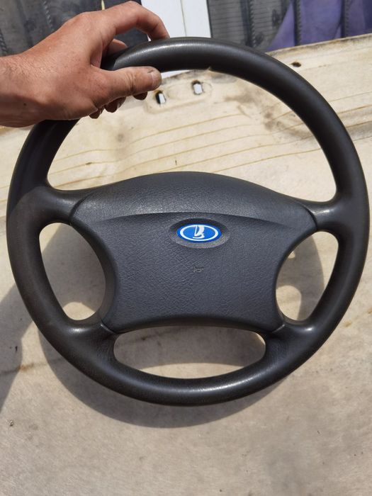Lada Kalina Rul yahshi holatda