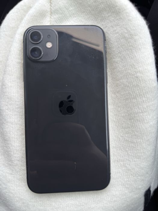Продам Айфон 11 128 гб