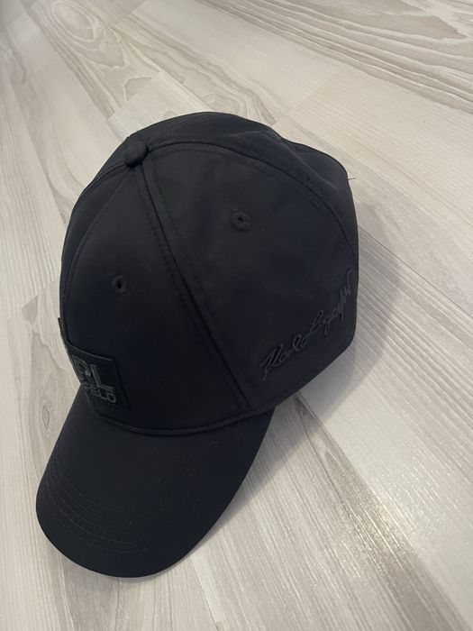 Șapcă Karl Lagerfeld