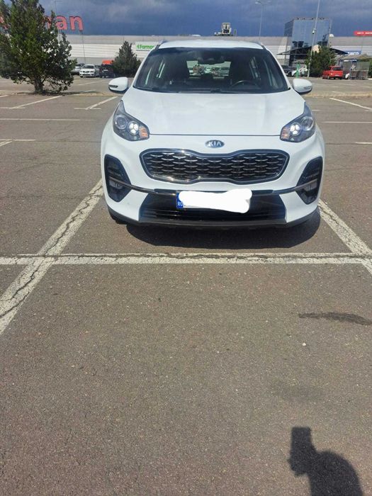 Vand KIA SPORTAGE  GT LINE 16 hibrid 4X4
