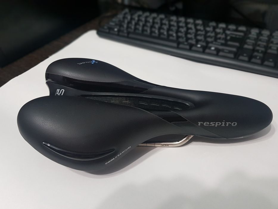 Седло для езды на велосипеде