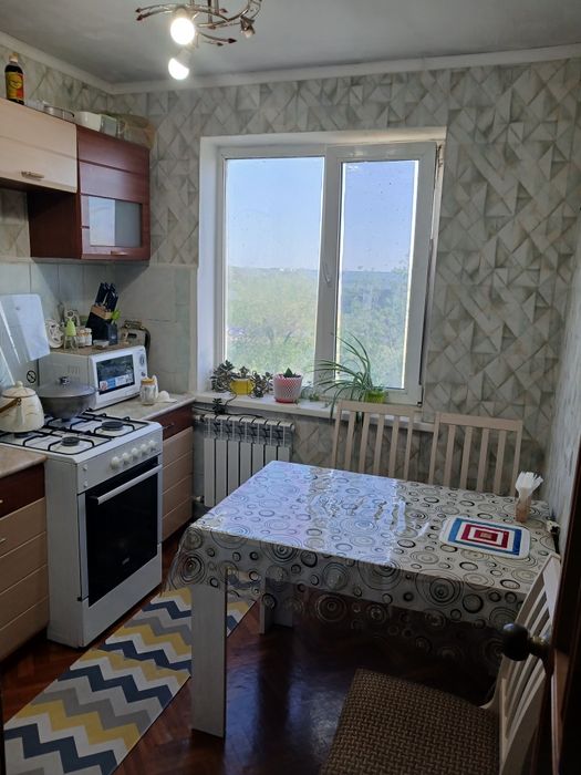 Продам 2 к кв в хорошем состояни
