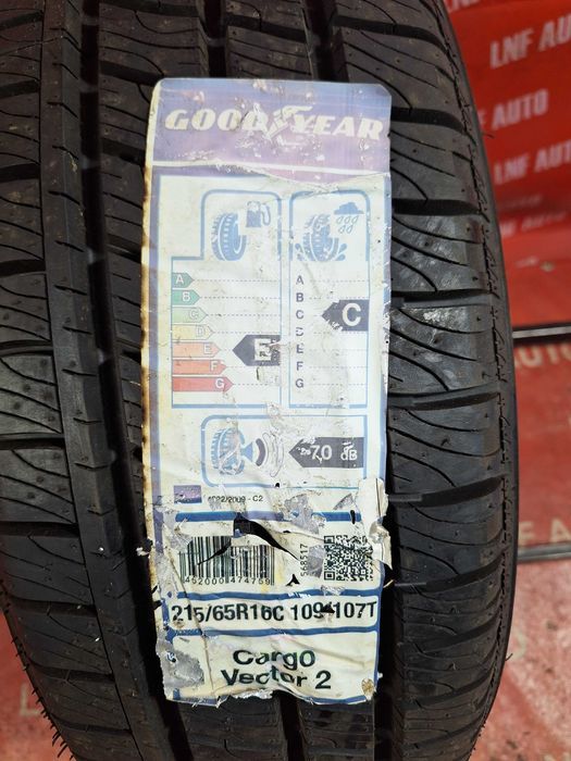 1 anvelopa vara-iarna - 215/65/16c - goodyear - noua - dot 2015 !