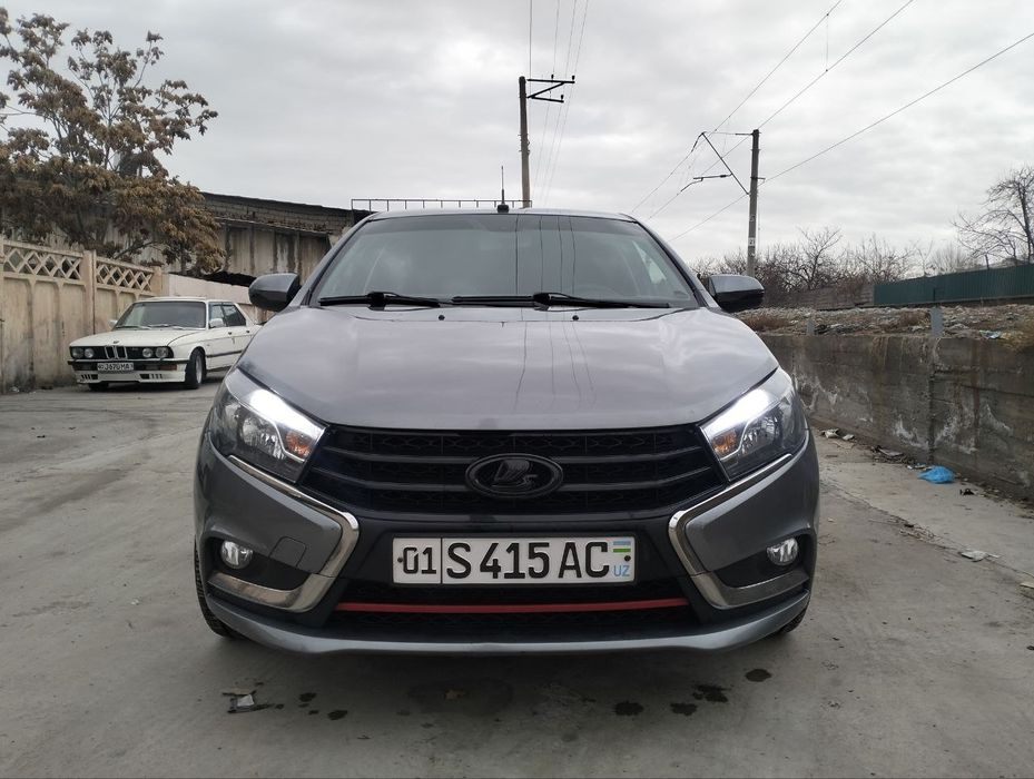 Продам Лада Vesta 1.8