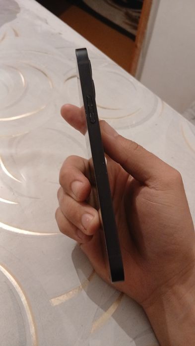 Iphone 12, с гарантии