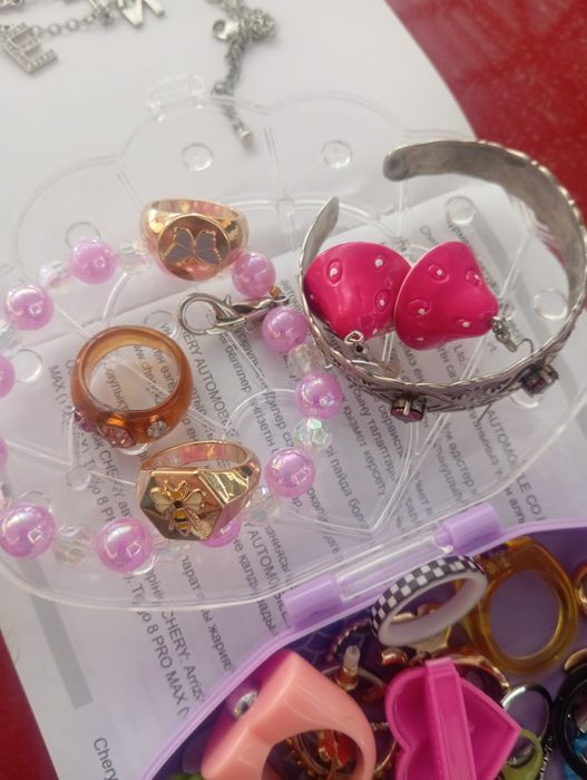 Украшение бюжитерия серебро