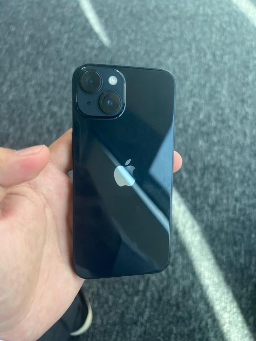 Продам Айфон 14