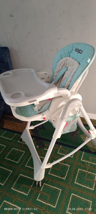 Стульчик для кормления