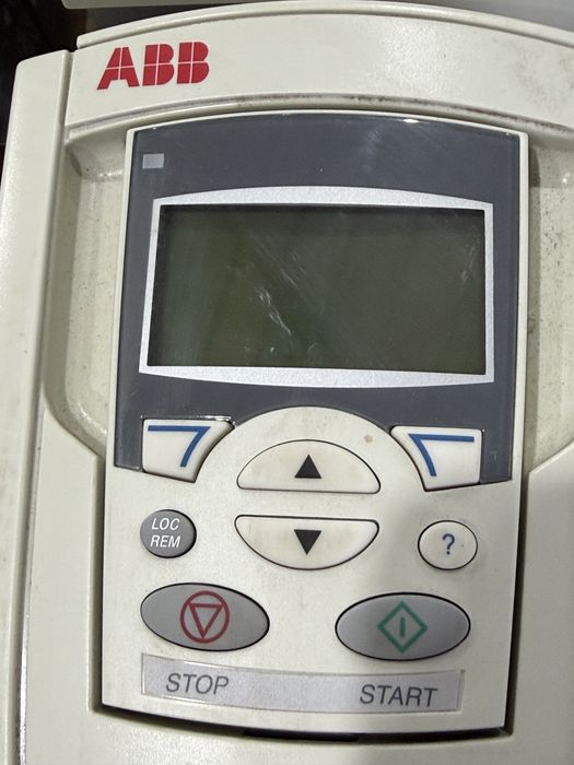 Честотно управление/инвертор 4 кВ ABB