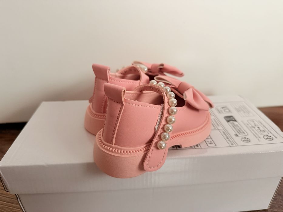 Официални обувки за момиченце