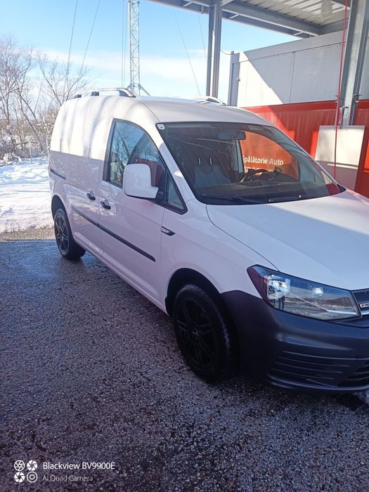 Vw Caddy stare foarte bună  fără zgârieturi mai multe detalii la telef