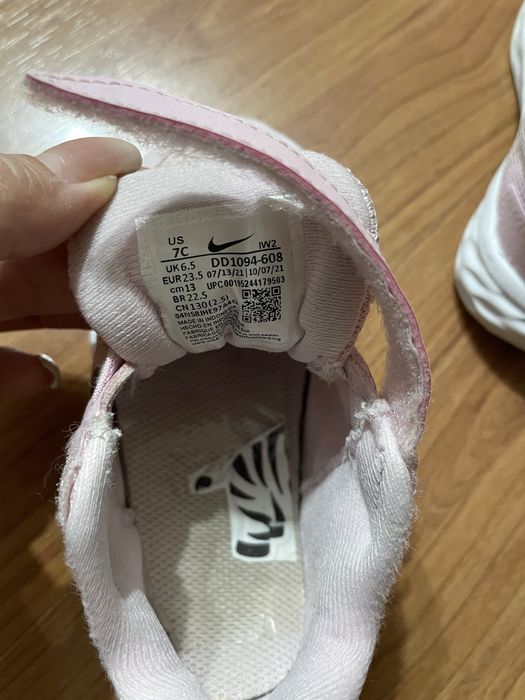 Кроссовки Nike 23р