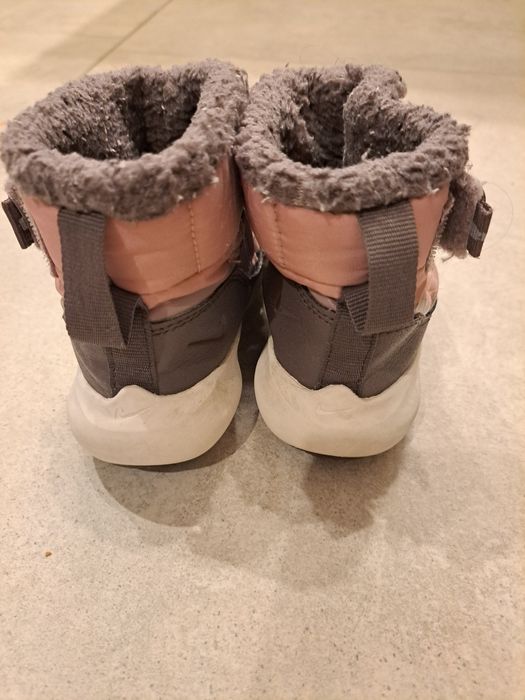 Апрески nike момиче