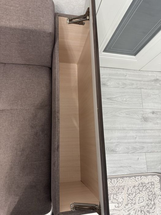 Продам диван б/у