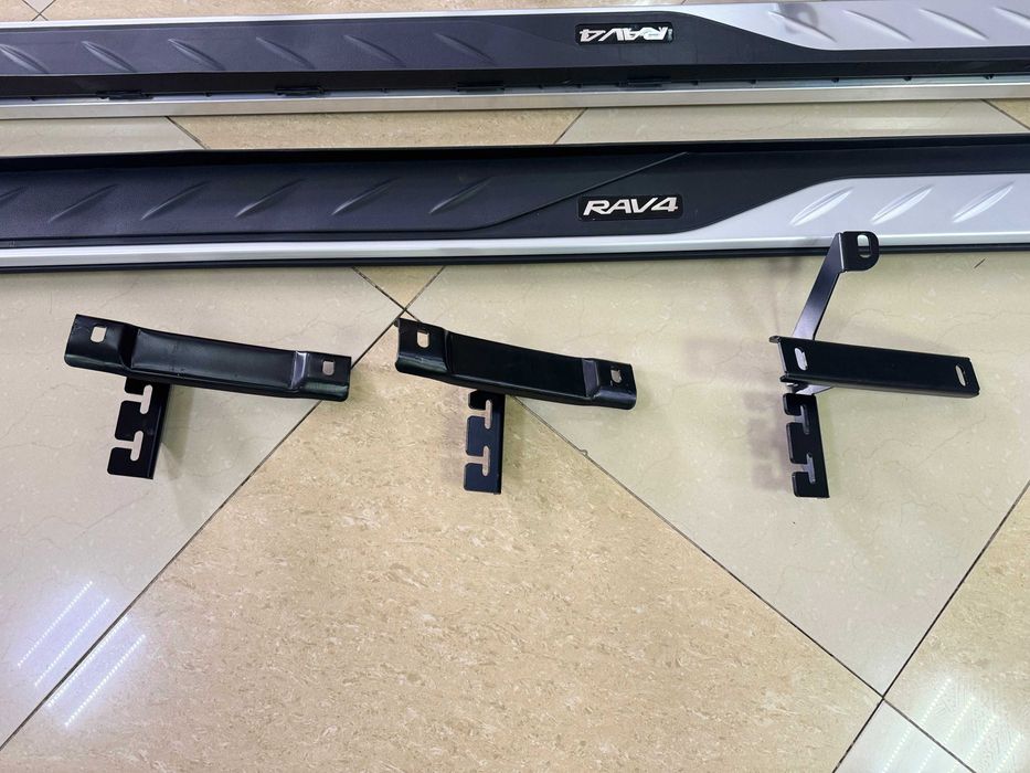Пороги Toyota RAV4 (2019-)