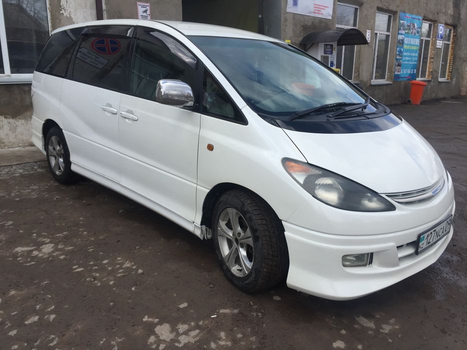 продам Тойота Estima 2000