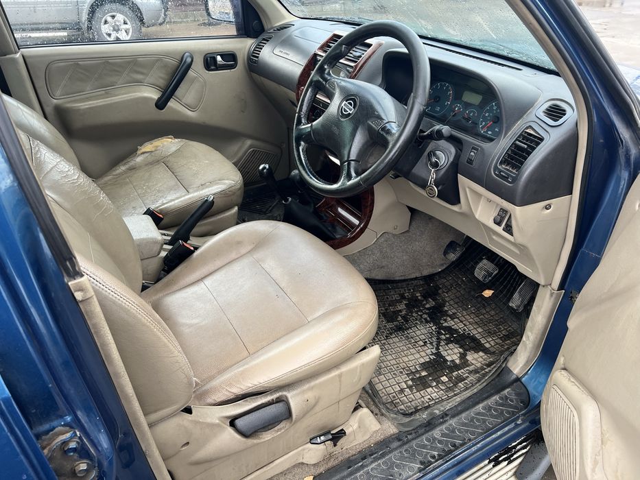 Нисан Терано 2.7