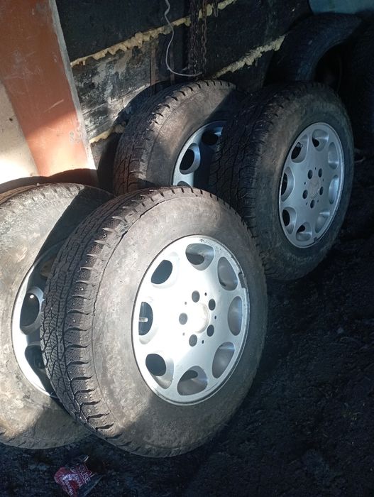 Продам колеса на Мерседес 124