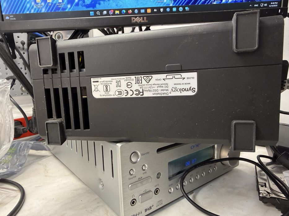 NAS, Synology DS218 play