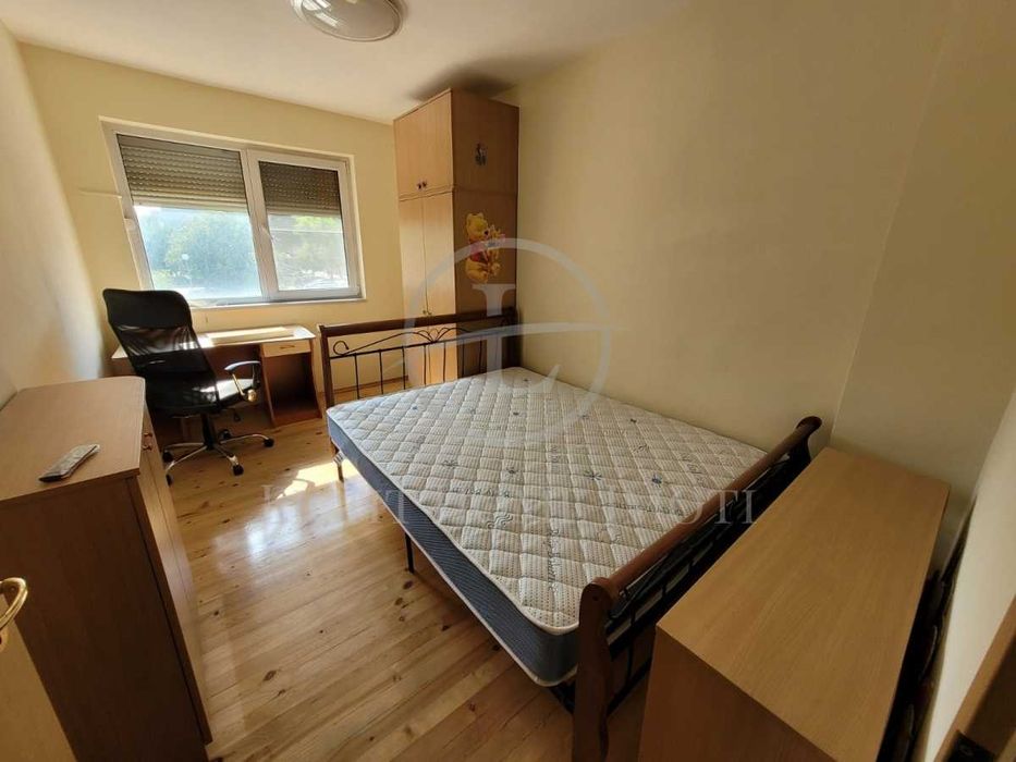 Продава се Тристаен апартамент в Пловдив, Кючук Париж - 104 кв.м за 2693 €/кв.м - Снимка #3