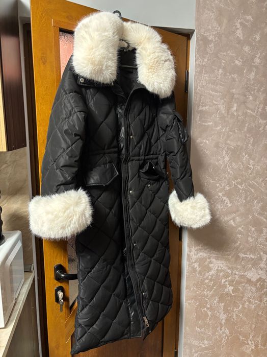 Дълга дамска зимна шуба