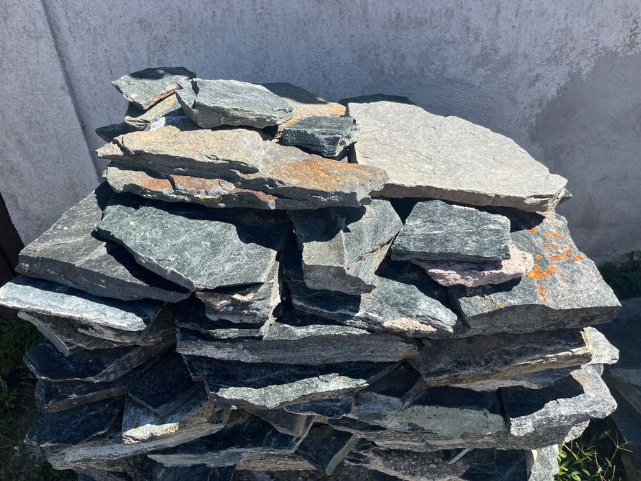 Плочки сив камък за двор и облицовка
