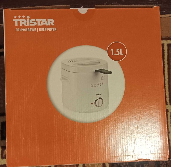 Фритюрник Tristar 1000 W, 1.5 L