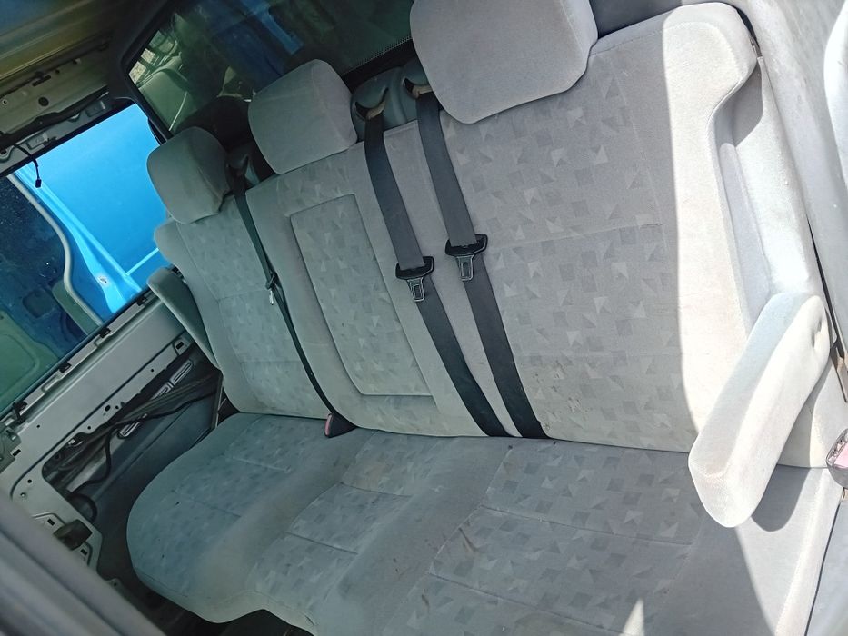 Седалка тройка с преграда за Мерцедес Вито W 639/ Mercedes Viano W639