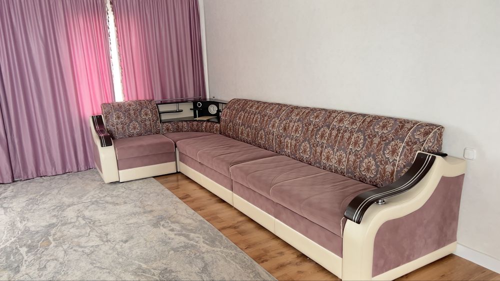 Продам диван состояние хорошее